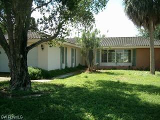 496 Oak Ave., Naples, FL