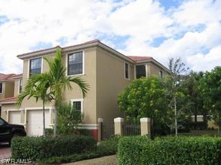 7560 Bristol Cir., Naples, FL 34120