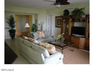 1060 Borghese Ln. #405, Naples, FL 34114