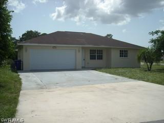 27562 Pinecrest Ln., Bonita Springs, FL