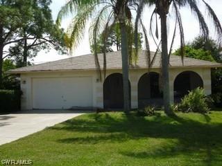 674 103rd Ave., Naples, FL 34108
