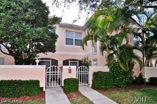 1090 Woodshire Ln. #105, Naples, FL 34105