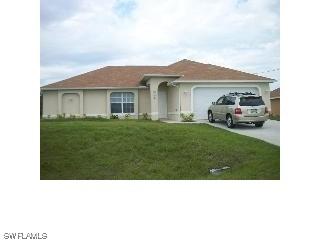 1120 Ivan Ave., Lehigh Acres, FL 33973