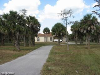 2681 6th Ave., Naples, FL 34117