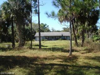 1811 21st St., Naples, FL 34117