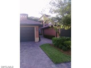10037 Heather Ln. #404, Naples, FL 34119