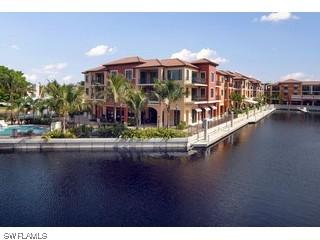 1540 5th Ave. #D-203, Naples, FL 34102