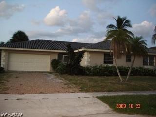 816 Manor Ter., Marco Island, FL 34145