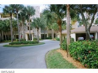 300 Wyndemere Way #C305, Naples, FL