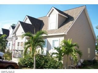 430 Leawood Cir., Naples, FL 34104