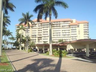 180 Seaview Ct. #310, Marco Island, FL