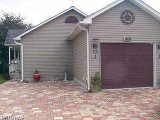 437 Leawood Cir., Naples, FL