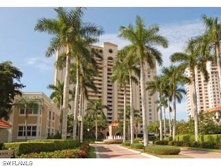 6585 Nicholas Blvd. #404, Naples, FL 34108