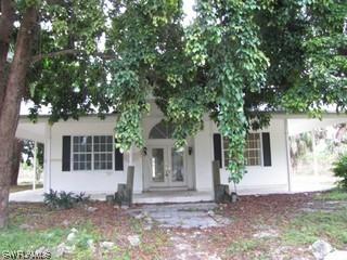 1260 9th St., Naples, FL 34117