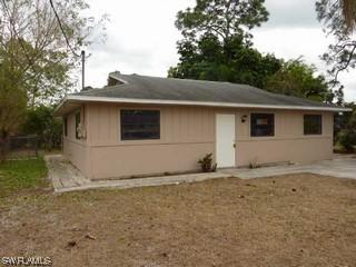 27121 Pine Ave., Bonita Springs, FL