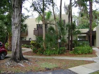 128 Pinebrook Dr., Fort Myers, FL 33907