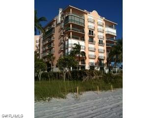 1221 Gulf Shore Blvd. #702, Naples, FL