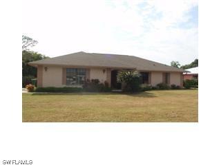 325 Pinehurst Cir., Naples, FL