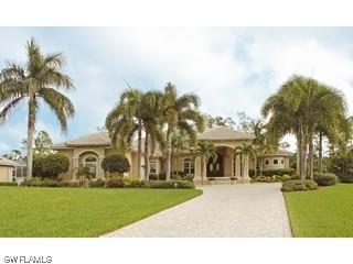 9086 The Ln., Naples, FL
