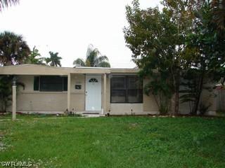 1263 Barbizon Ln., Naples, FL