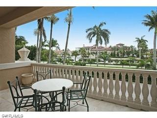 4021 Gulf Shore Blvd. #V-20, Naples, FL