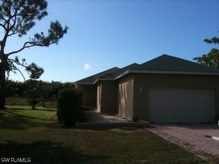 143 7th St., Naples, FL 34113