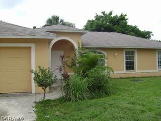 4942 17th Ave., Naples, FL 34116