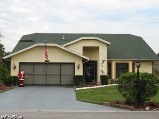 1394 Monarch Cir., Naples, FL 34116