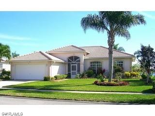 774 Waterloo Ct., Naples, FL
