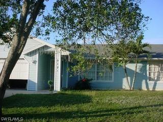 5121 22nd Ave., Naples, FL 34116