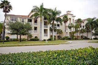 4864 Hampshire Ct. #207, Naples, FL 34112