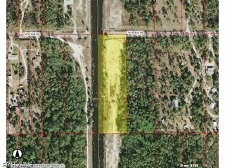 348400 14th Ave., Naples, FL 34120