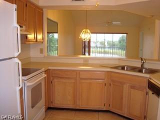 9580 Victoria Ln. #301, Naples, FL