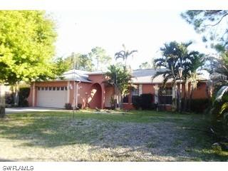 9160 Cypress Dr., Fort Myers, FL 33967