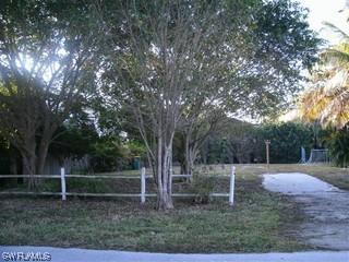 778 Pan Am Ave., Naples, FL 34110