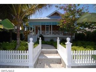 718 8th Ave., Naples, FL