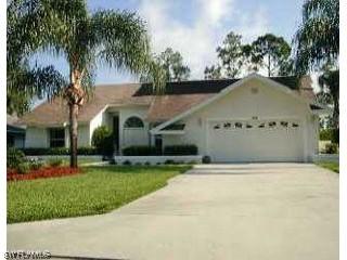 261 Kirtland Dr., Naples, FL