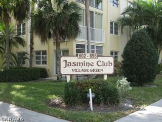676 Broad Ave., Naples, FL 34102
