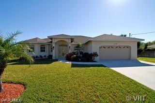172 Viking Way, Naples, FL 34110