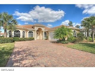 3962 Recreation Ln., Naples, FL 34116