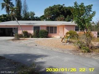 640 Bougainvillea Rd., Naples, FL 34102