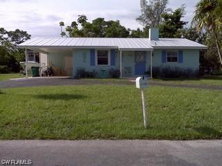 2736 Riverview Dr., Naples, FL 34112