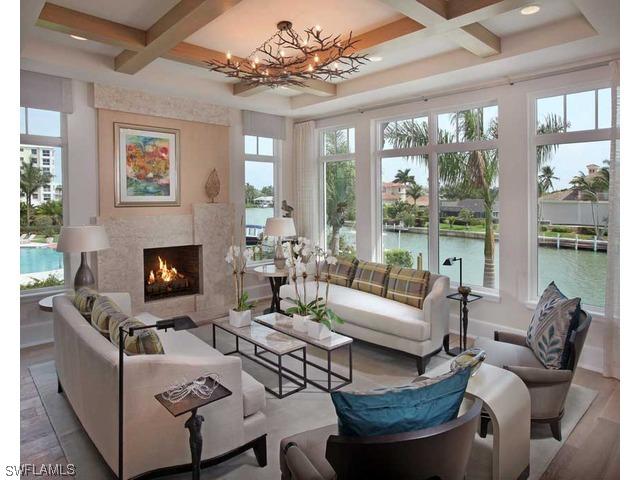 1752 Gulf Shore Blvd. #4C, Naples, FL 34102