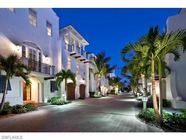 1744 Gulf Shore Blvd. #6C, Naples, FL 34102