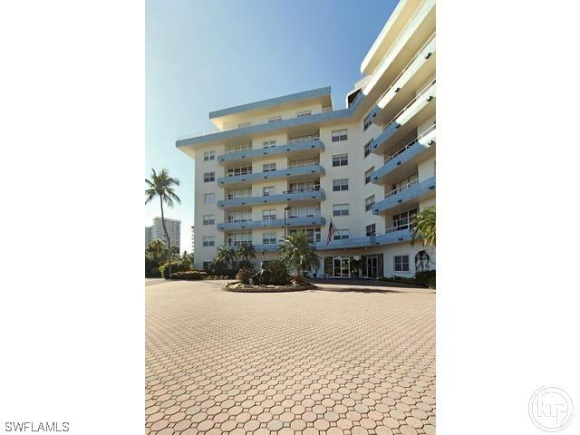 220 Seaview Ct. #202, Marco Island, FL