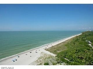 11125 Gulfshore Dr. #402, Naples, FL 34108
