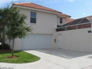 4560 Court Way #D, Naples, FL