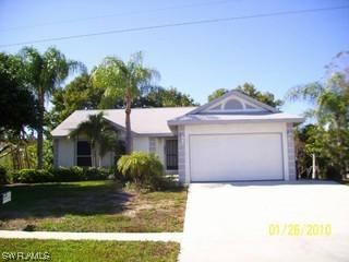 280 Castaways St., Marco Island, FL 34145