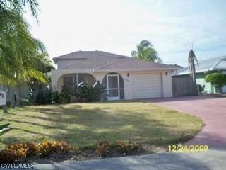 528 99 Ave., Naples, FL 34108