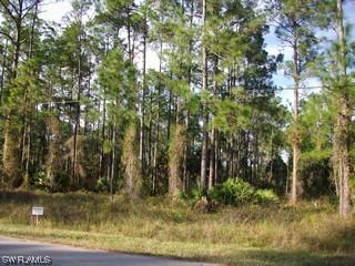 4581 1st Ave., Naples, FL